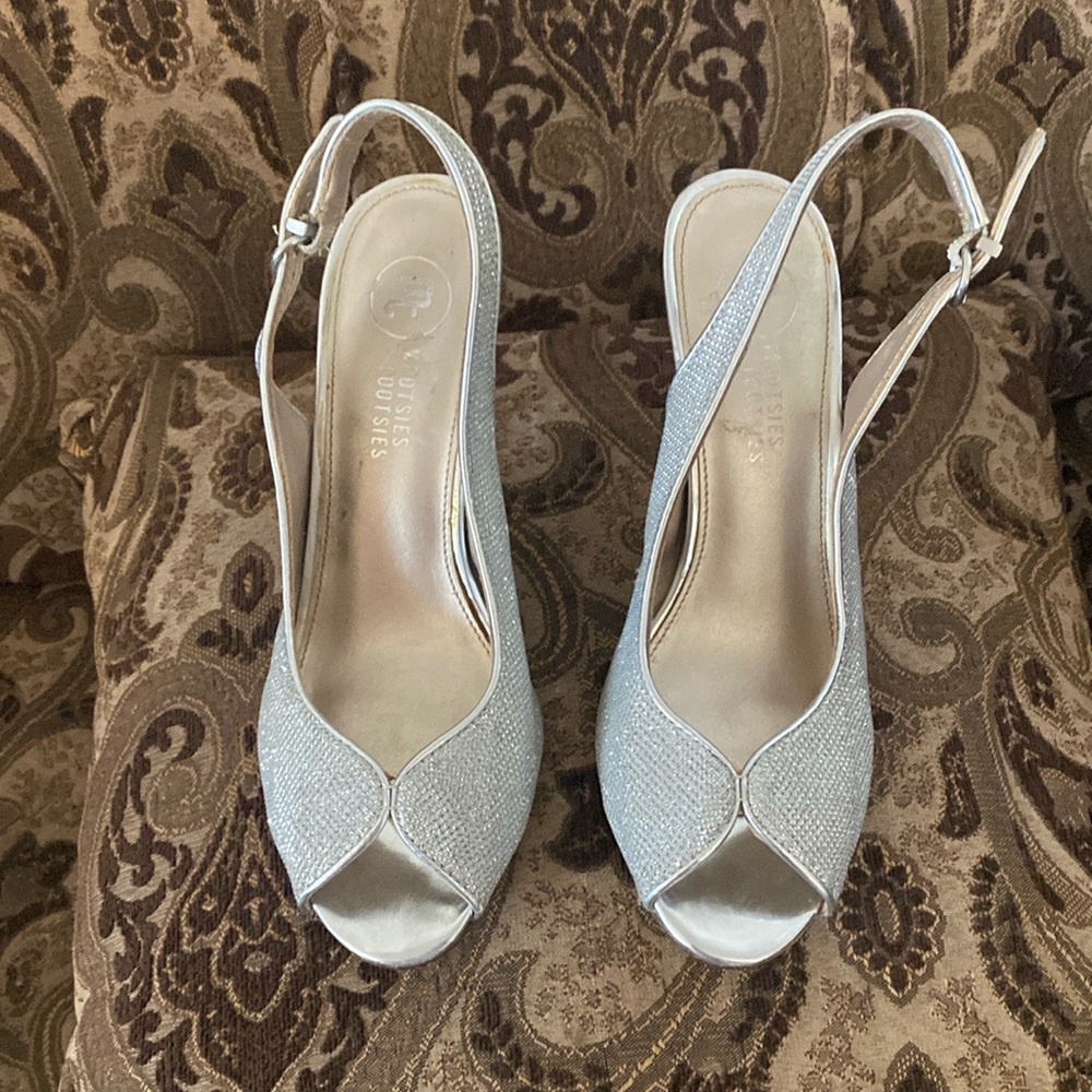 Guess Silver Slingback Peep-Toe Heels